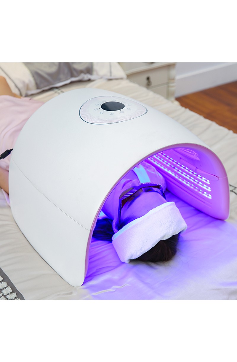 Pdt led light therapy for skin: Does it work?