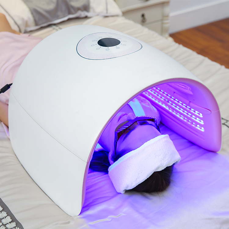 PDT LED light therapy for skin: Does it work?(image 1)